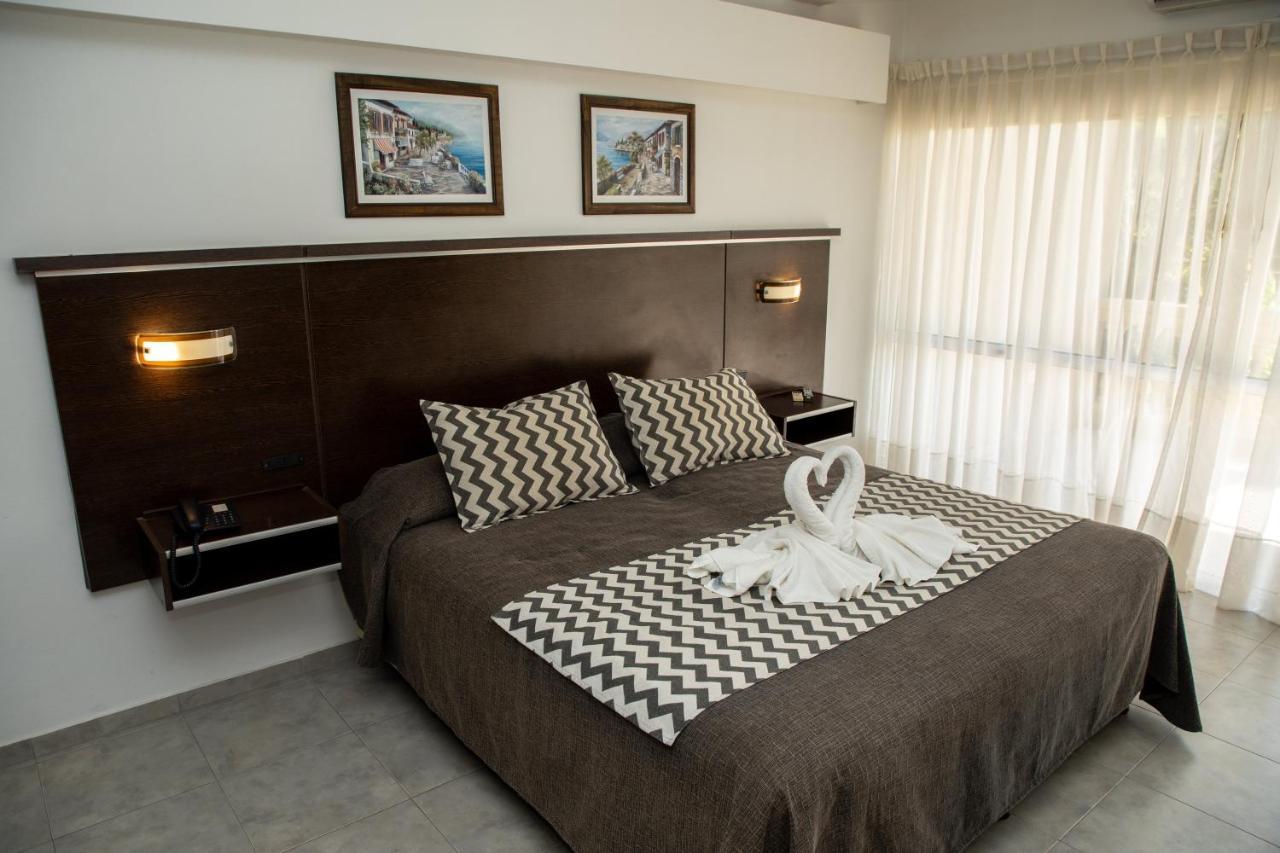 Villa La Font Apart Hotel & Spa Вилья-Карлос-Пас Экстерьер фото