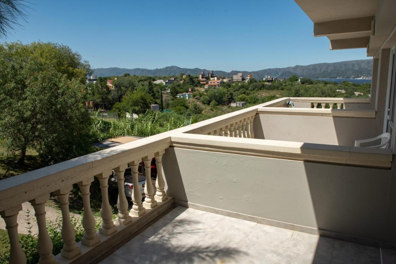 Villa La Font Apart Hotel & Spa Вилья-Карлос-Пас Экстерьер фото